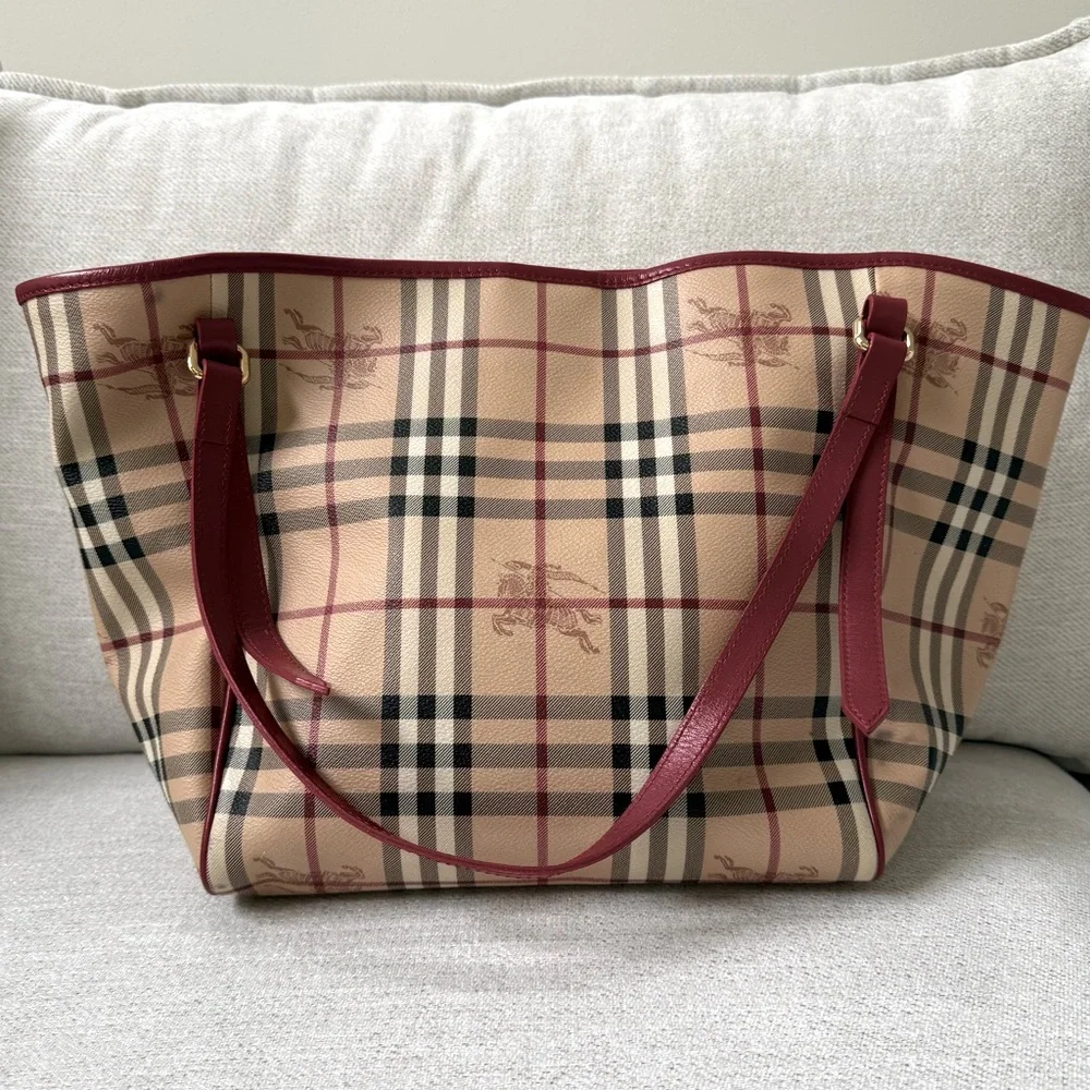 Burberry Haymarket Check Tote - Picture 5 of 12